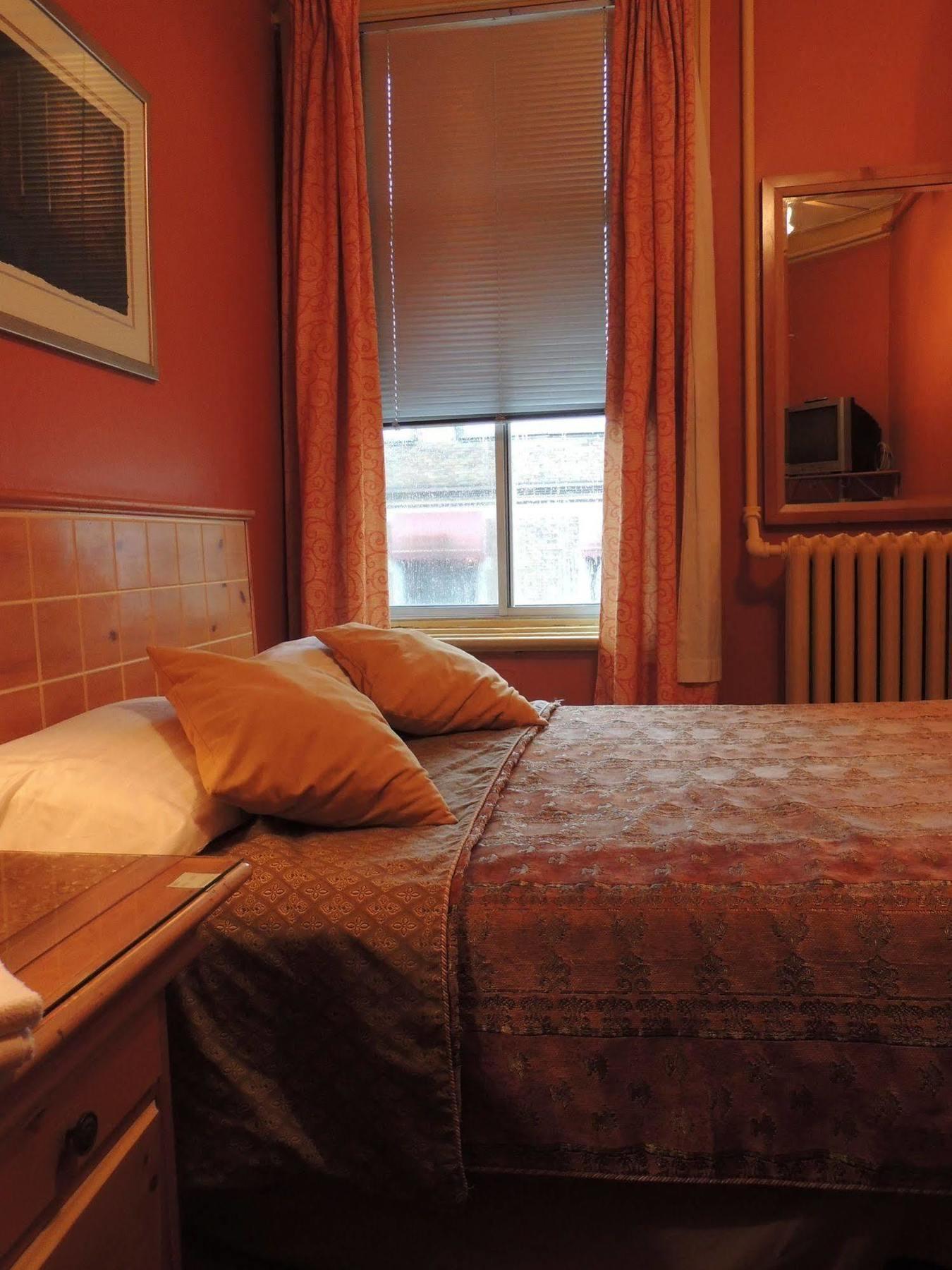 Hotel Arena Palace Montreal Bagian luar foto